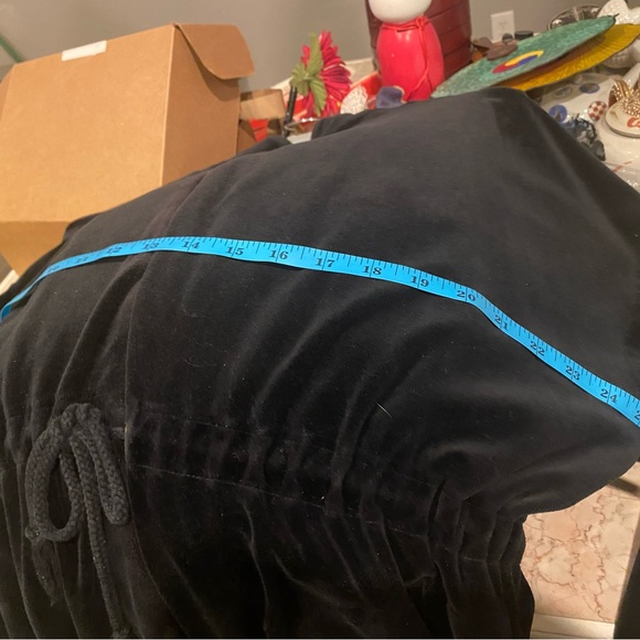 Victoria Secret 2 Pc Velour Tracksuit w longer jacket L - Picture 8 of 8